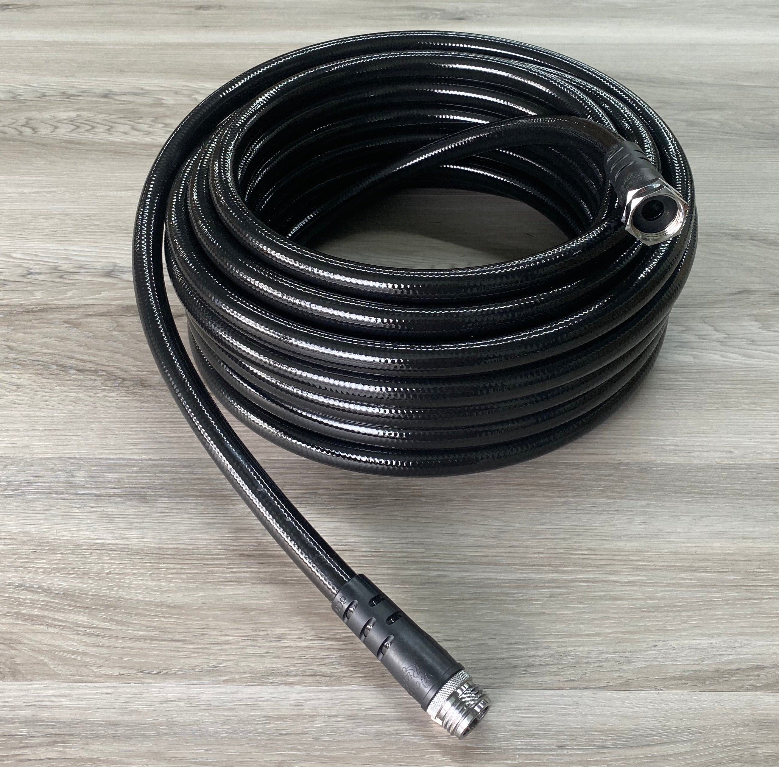 The Heavy-Duty Garden Hose 5/8" (600 Series)